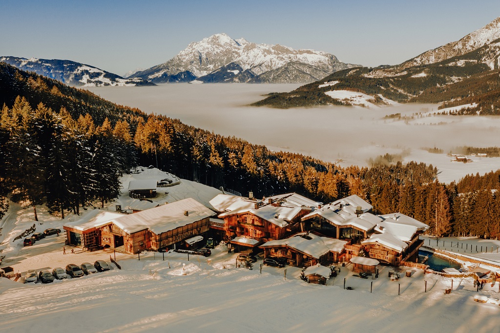 Wedding location in the mountains in winter