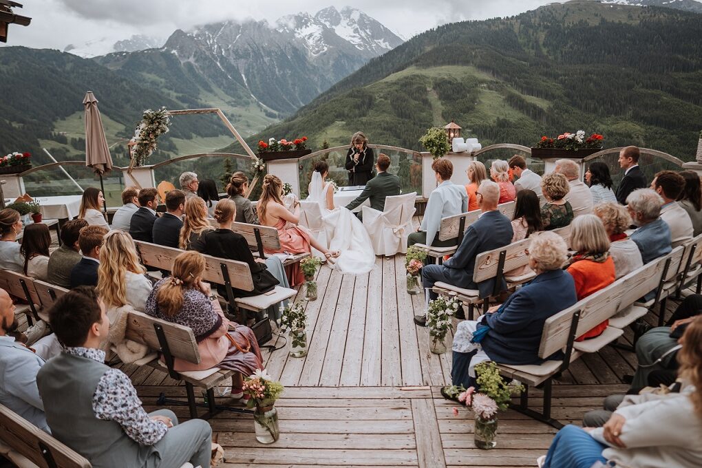 Standesamtliche Trauung auf der Rössl Alm in Gerlos im Zillertal