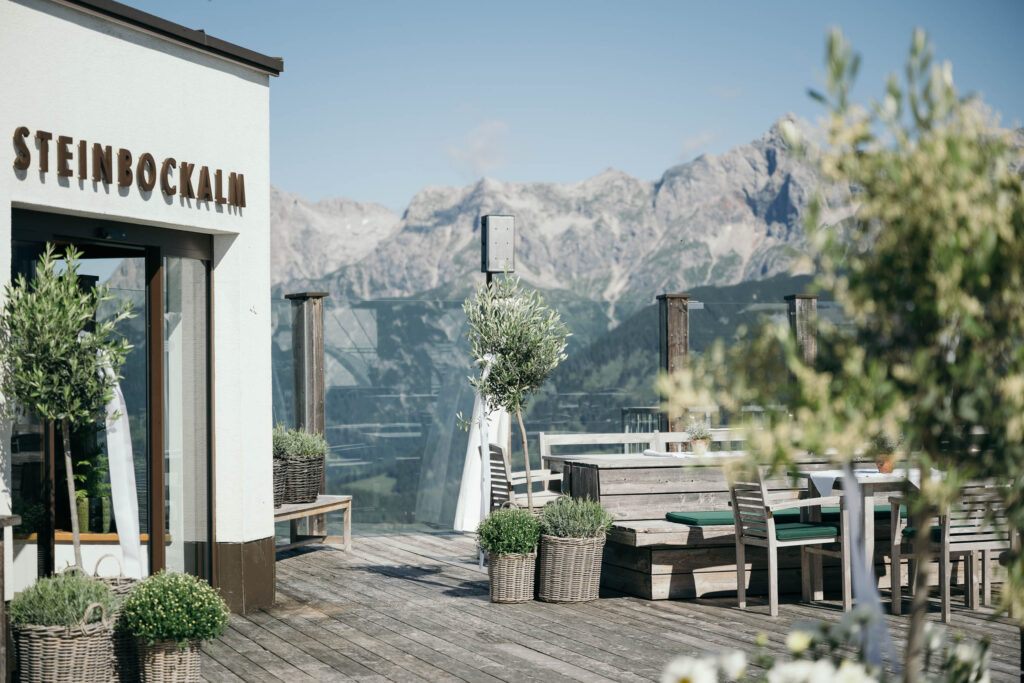 Detailbild Panoramaterrasse Steinbockalm Hochkönig