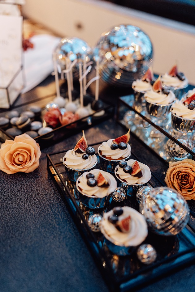 Sweet Table bei einer Hochzeit in den Bergen Österreichs