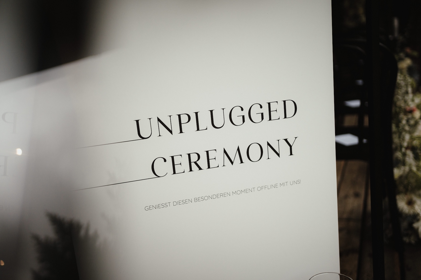 Unplugged Ceremony Schild bei der Trauung einer Berghochzeit