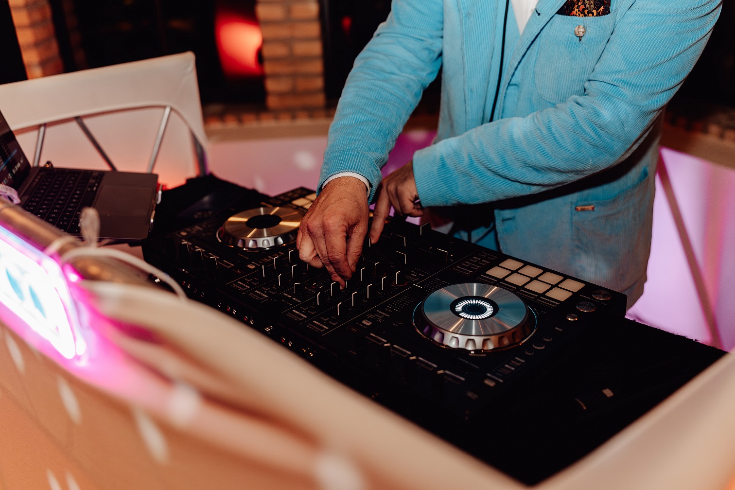DJ Harvey Miller at a mountain wedding in Austria