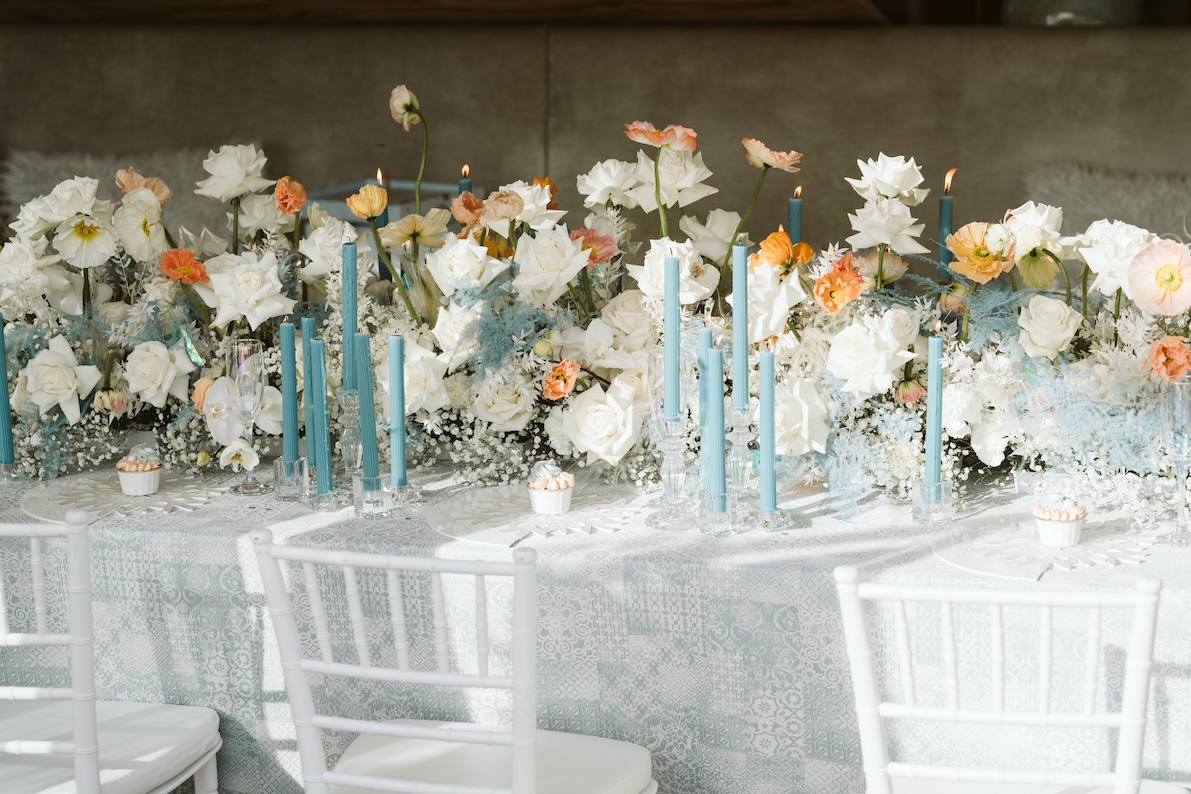 Tablesetting and decoration at a wedding in Austria with a wedding planner