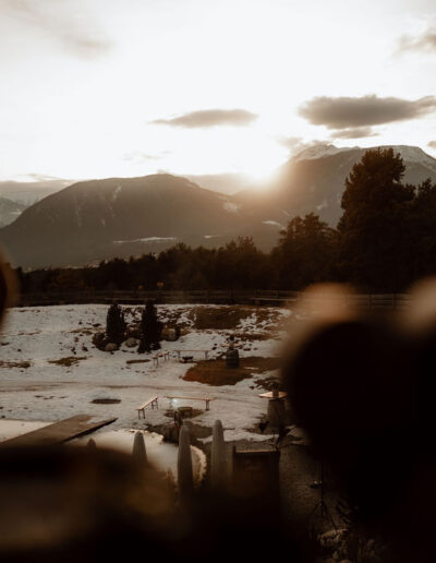 Bergpanorama bei Sonnenuntergang auf einer Hochzeit auf der Stöttlalm