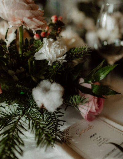 Floral decoration with candlelight