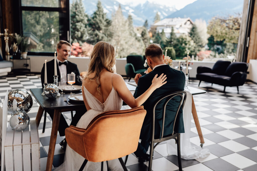 Oberforsthof Alm, stillvolle Hochzeitslocation in Österreich - Berghochzeit mit Ronja Weddings