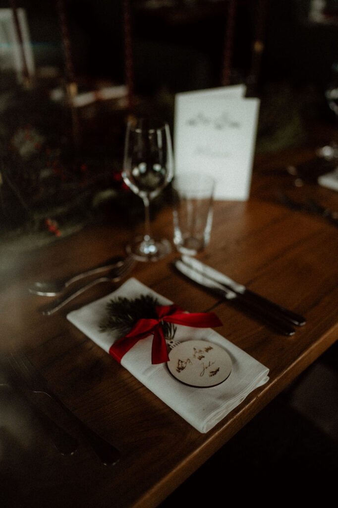 Rufana Alp, Table Setting