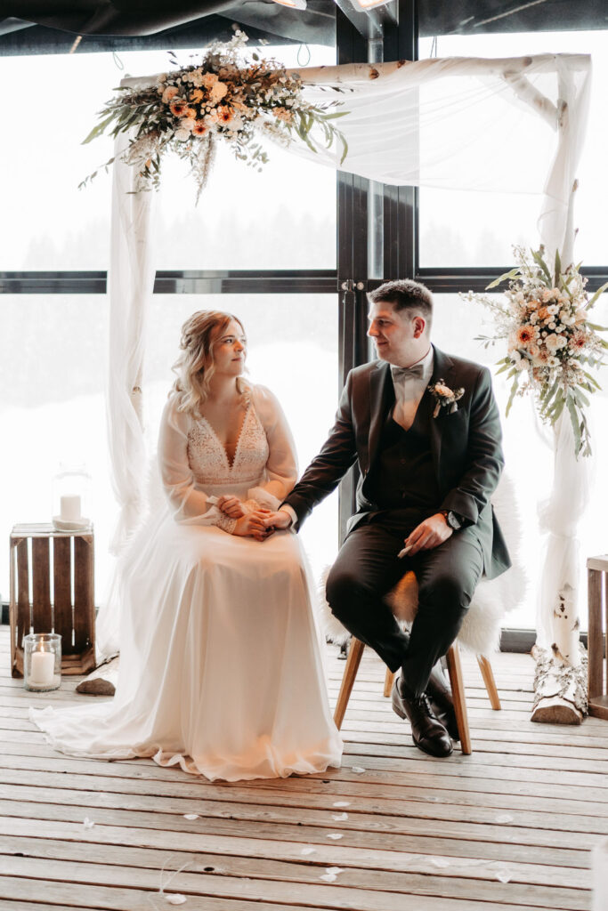 Kleine Hochzeit im Winter - Berghochzeit in Österreich, Hochzeitsplanerin Ronja Weddings