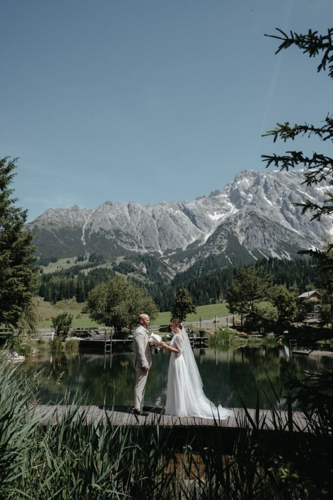Hochzeit in den Bergen, Österreich - Hochzeitsplanung mit Ronja Weddings für stillvolle Berghochzeiten