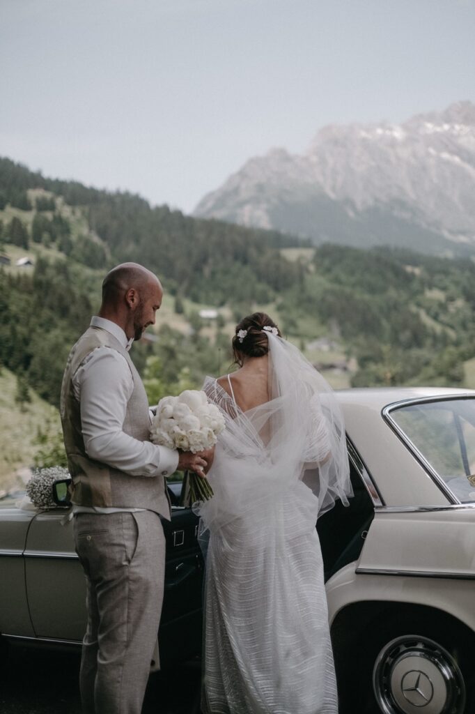 Berghochzeit in Österreich - Hochzeitslocation in den Bergen mit Wedding Planner Ronja Weddings