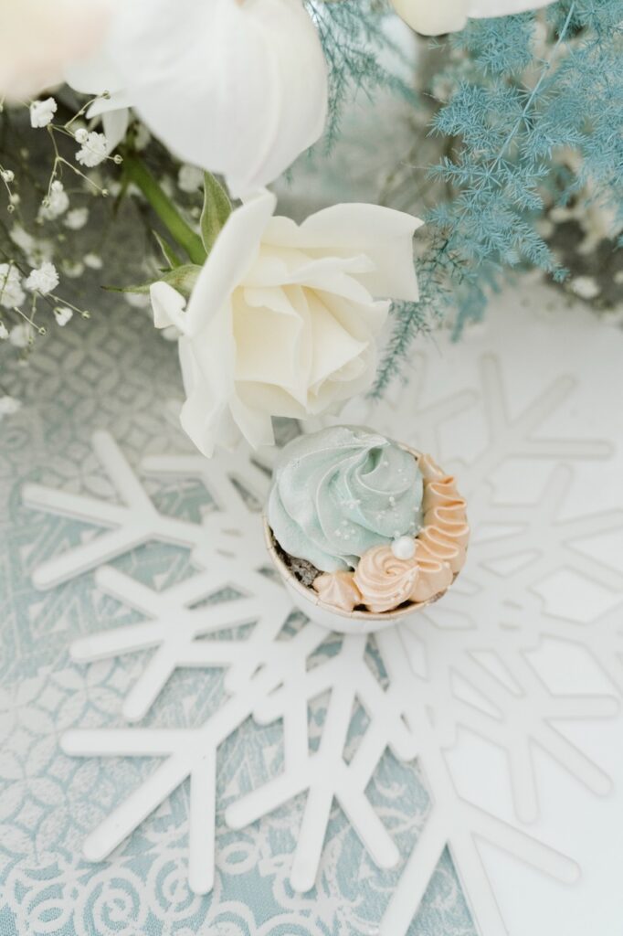 Blumendeko für Berghochzeit, Ronja Weddings Hochzeitsplanung - Heirat in den Bergen