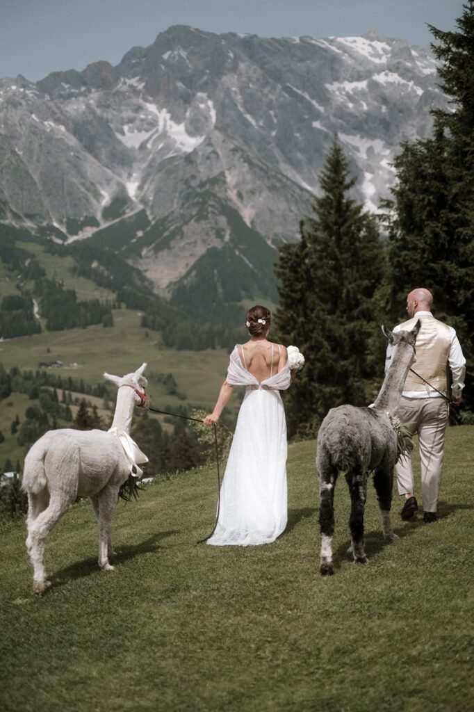 Hochzeit in den Bergen mit Wedding Planner Ronja Wedding - Destination Wedding in den Alpen, Österreich