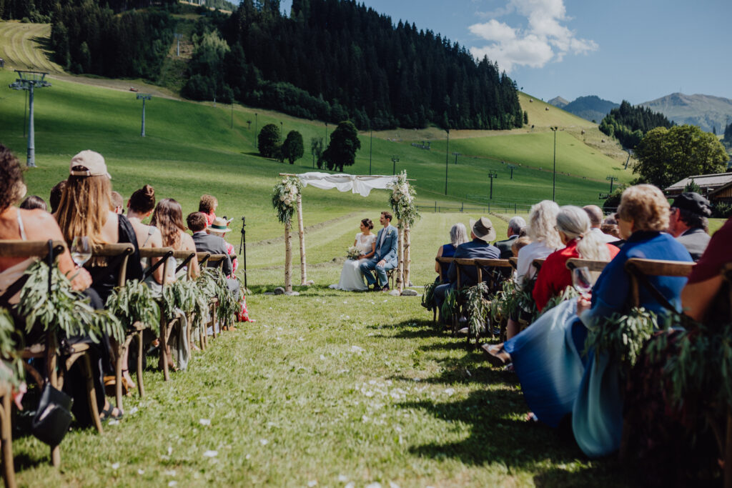 Der Schwarzacher - Freie Trauung auf der Wiese, Hochzeitslocation in den Bergen, Österreich